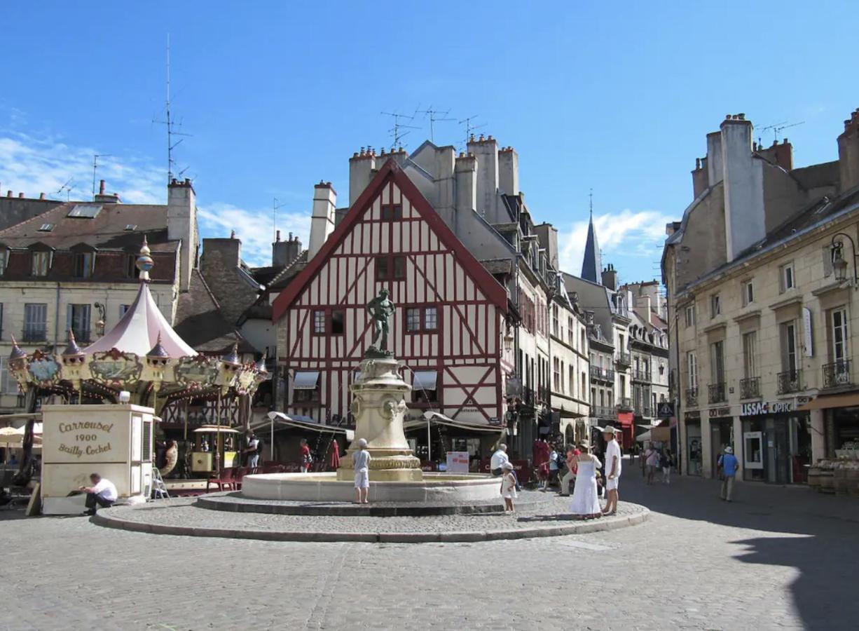 Chambre Cocoon Dans Une Maison Avec Spa Et Jardin En Centre Ville Dijon Exterior foto